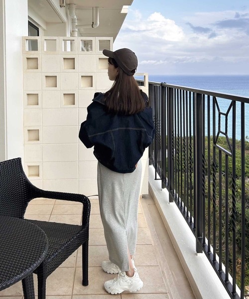 GeeRA（ジーラ）の「【S-XLサイズ展開/新色追加】-3kg見え！すっきり