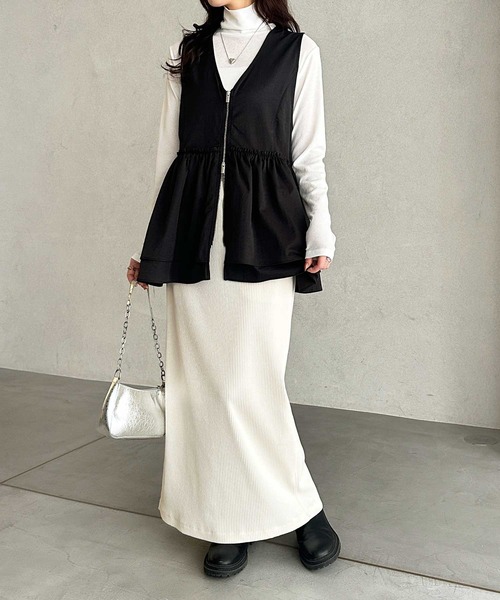 セール】【S-XLサイズ展開/新色追加】-3kg見え！すっきりリブタイト