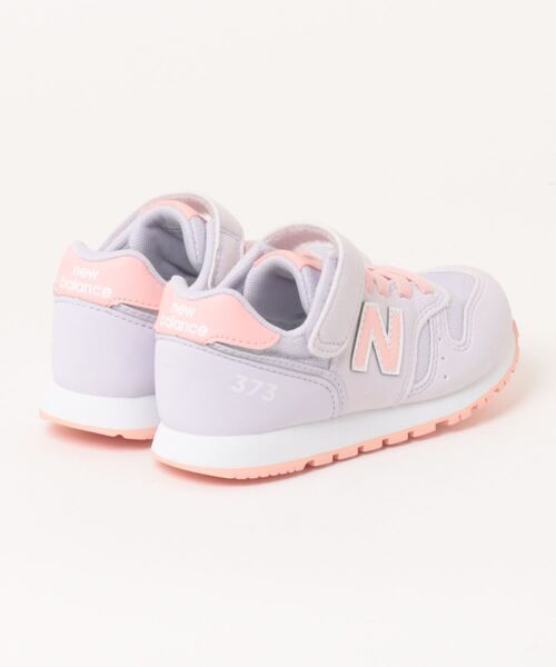 NEW BALANCE(ニューバランス)の「new balance ニューバランス YV373 キッズスニーカー 細幅 ストラップ 子供靴 キッズシューズ 717373(スニーカー・キッズ・ベージュ系その他/パープル系その他/ピンク系その他・17.5cm/18.5cm/20.5cm/19.5cm/18.0cm/19.0cm/20.0cm/21.0cm/17.0cm)」の4枚目の写真