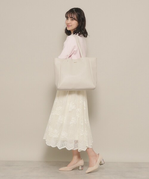ITS'DEMO（イッツデモ）の「◆【通勤／大容量／A4・B4対応】シンプルA4トート（トートバッグ・レディース・ベージュ/アイボリー/ブラック/シルバー/グレー・00）」の14枚目の写真