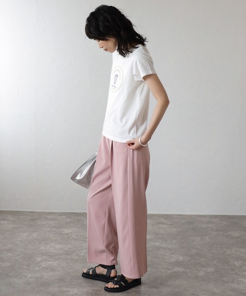 COMMRE（コムル）の「箔プリントフラワーコンパクトTシャツ（Tシャツ/カットソー・レディース・ホワイト/ネイビー/チャコールグレー・FREE）」の21枚目の写真