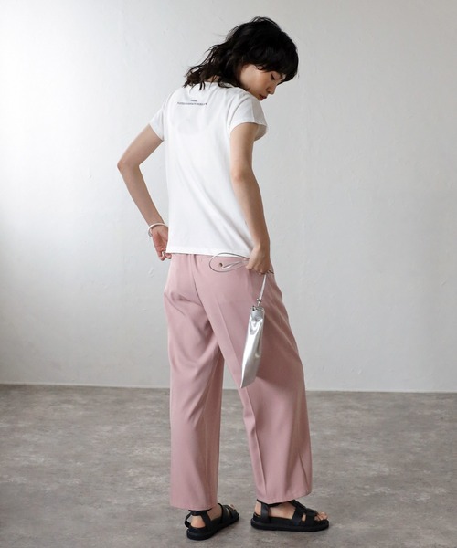 COMMRE（コムル）の「箔プリントフラワーコンパクトTシャツ（Tシャツ/カットソー・レディース・ホワイト/ネイビー/チャコールグレー・FREE）」の22枚目の写真