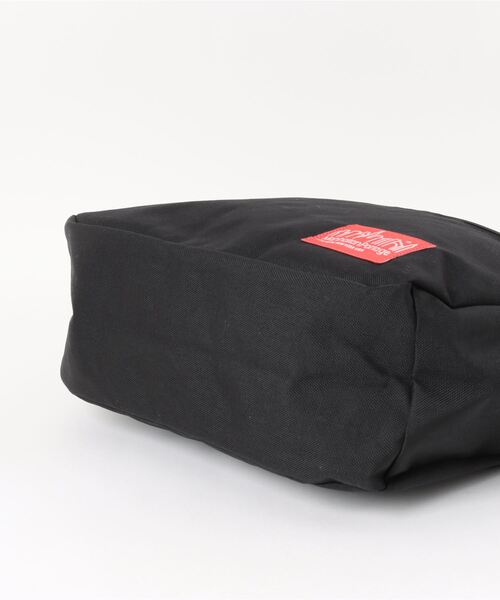 Manhattan Portage（マンハッタンポーテージ）の「Pedal Press Shoulder Bag（ショルダーバッグ・メンズ・ブラック・MEDIUM）」の18枚目の写真