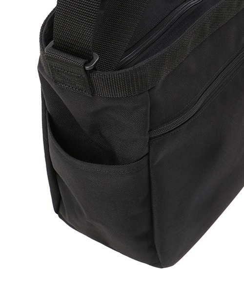 Manhattan Portage（マンハッタンポーテージ）の「Pedal Press Shoulder Bag（ショルダーバッグ・メンズ・ブラック・MEDIUM）」の9枚目の写真