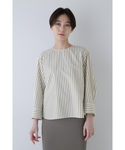 human woman(ヒューマンウーマン)の「◆ドビーロンストブラウス(シャツ/ブラウス・レディース・ダークオリーブ/チャコールグレー・MEDIUM)」の15枚目の写真