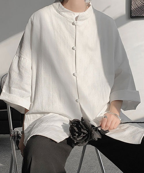 Shoowtime（ショウタイム）の「オーバーサイズバンドカラーチャイナシャツ（シャツ/ブラウス・メンズ・ホワイト/ブラック/ナチュラル/ネイビー・X-LARGE/LARGE/MEDIUM）」の5枚目の写真