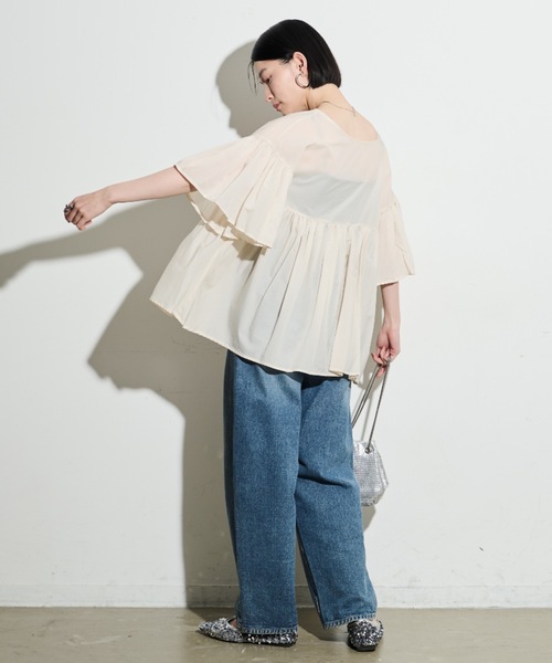 Shelly island（シェリーアイランド）の「2WAYギャザーブラウス（シャツ/ブラウス・レディース・ブラック/ベージュ・FREE）」の15枚目の写真