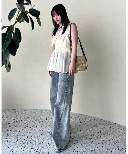 FRAY I.D（フレイアイディー）の「オフショルペプラムブラウス