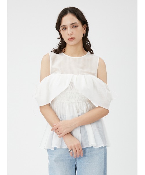 FRAY I.D（フレイアイディー）の「オフショルペプラムブラウス（シャツ/ブラウス・レディース・クリーム/ホワイト/ブラック・FREE）」の17枚目の写真