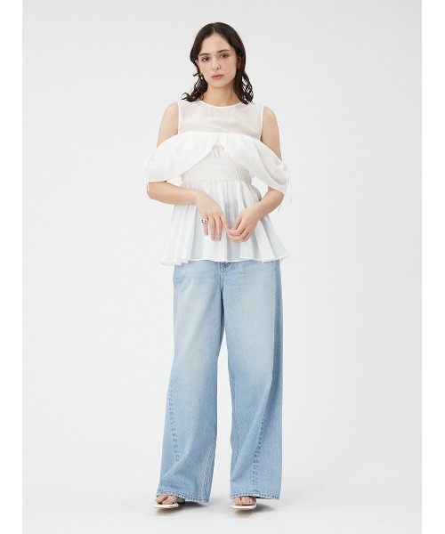 FRAY I.D（フレイアイディー）の「オフショルペプラムブラウス（シャツ/ブラウス・レディース・クリーム/ホワイト/ブラック・FREE）」の20枚目の写真