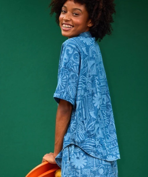 ROXY(ロキシー)の「BEACH NOSTALGIA DENI/ロキシー半袖総柄シャツ(シャツ/ブラウス・レディース・ブルー・SMALL/MEDIUM/X-SMALL)」の14枚目の写真