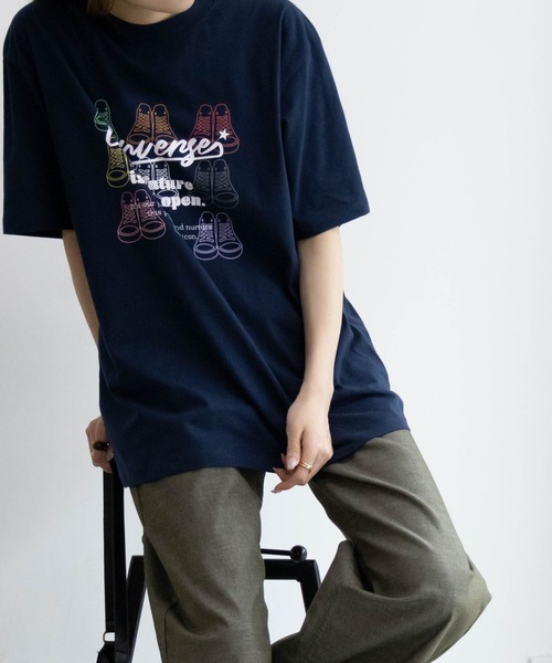 CONVERSE(コンバース)の「CONVERSE カラフルシューズプリントBIGTシャツ(Tシャツ/カットソー・レディース・チャコールグレー/ネイビー/オートミール・M/L)」の13枚目の写真