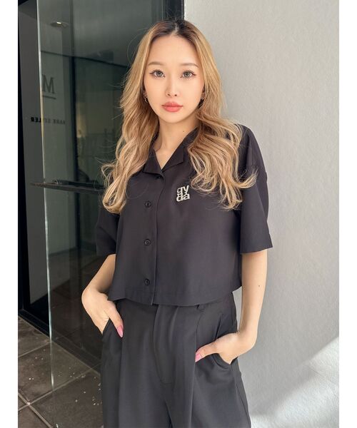 GYDA（ジェイダ）の「クロップドOPENカラーシャツ（シャツ/ブラウス・レディース・その他1/ブラック/オフホワイト・FREE）」の3枚目の写真