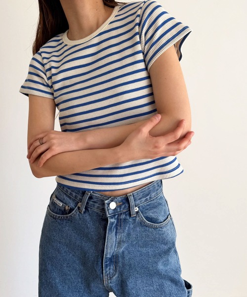 CANAL JEAN(キャナルジーン)の「Are.(アー) パイピングボーダーコンパクト半袖Tシャツ(Tシャツ/カットソー・レディース・ネイビー/ブルー・ONE SIZE)」の2枚目の写真