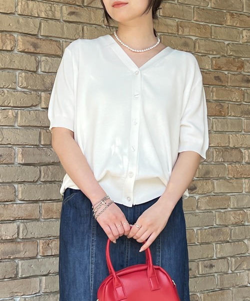 un dix cors(アンディコール)の「5分袖ニットカーディガン(カーディガン/ボレロ・レディース・ホワイト/ネイビー/レッド/グリーン・FREE)」の2枚目の写真