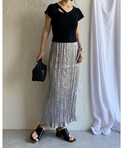 She's Closet(シーズクローゼット)の「アシンメトリーカットアウト半袖クロップ丈ショートTシャツ(Tシャツ/カットソー・レディース・ブラック/チャコールグレー/グリーン/クリーム・FREE)」の20枚目の写真