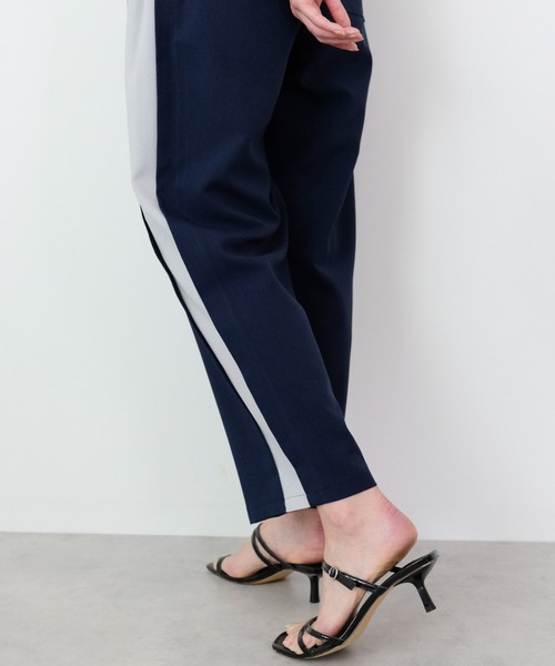 【セール】サイドタック配色テーパードパンツ（スラックス）｜TEVALT（ヴァレット）