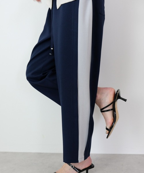 【セール】サイドタック配色テーパードパンツ（スラックス）｜TEVALT（ヴァレット）