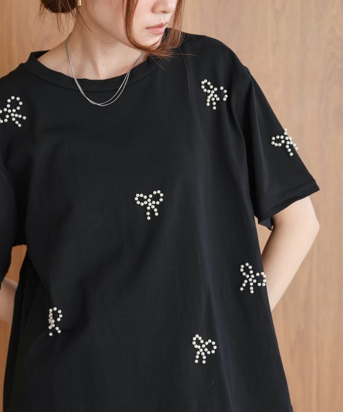 Bab(バブ)の「リボンパールTシャツ(Tシャツ/カットソー・レディース・ホワイト/ブラック/グレー・FREE)」の2枚目の写真