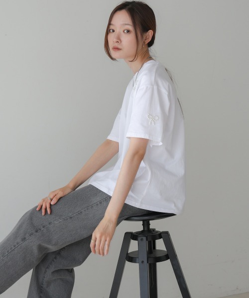Bab(バブ)の「リボンパールTシャツ(Tシャツ/カットソー・レディース・ホワイト/ブラック/グレー・FREE)」の6枚目の写真