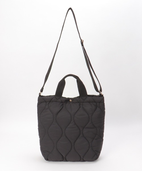 ikka(イッカ)の「キルティングビッグトートバッグ(ショルダーバッグ・レディース・ブラック/オフホワイト/グレー/ブルー・FREE)」の6枚目の写真