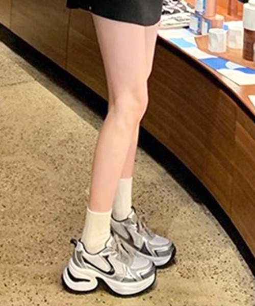 Futier land(フューティアランド)の「厚底スポーツスニーカー(スニーカー・レディース・シルバー・40/38/39/36/37)」の9枚目の写真