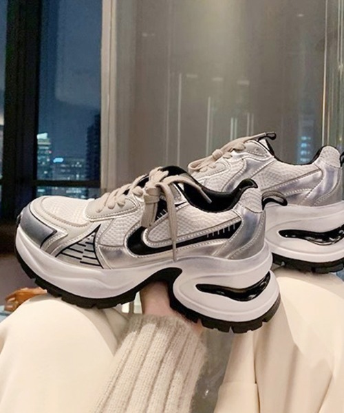 Futier land(フューティアランド)の「厚底スポーツスニーカー(スニーカー・レディース・シルバー・40/38/39/36/37)」の11枚目の写真