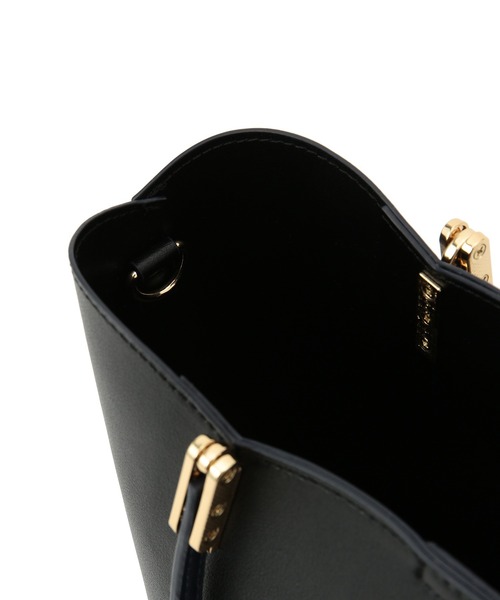 ROPE' PICNIC（ロペピクニック）の「軽量レクタンスカラップミドルトート＆ショルダーバッグ（トートバッグ・レディース・ブラック/キナリ・FREE）」の18枚目の写真