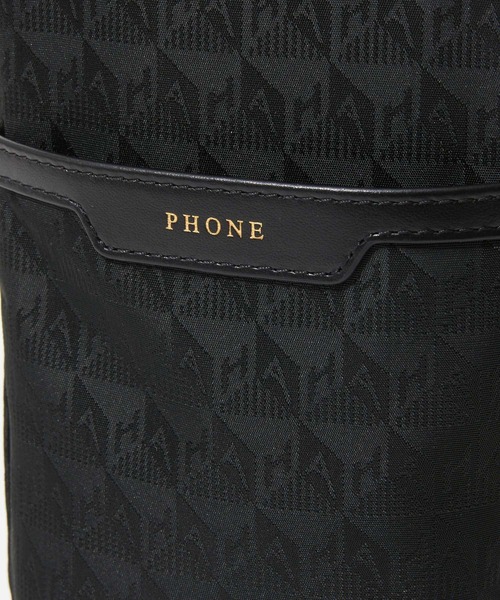 ANYA HINDMARCH（アニヤハインドマーチ）の「ANYA HINDMARCH AH Logo Nylon in Black アニヤハインドマーチ ロゴ エッセンシャルズ クロスボディ ショルダーバッグ（ショルダーバッグ・レディース・ブラック・FREE）」の7枚目の写真