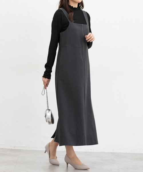 Honeys（ハニーズ）の「ジップ使いジャンスカ（ジャンパースカート・レディース・チャコール/ブラック/グレイッシュベージュ・S/M/L/LL）」の3枚目の写真