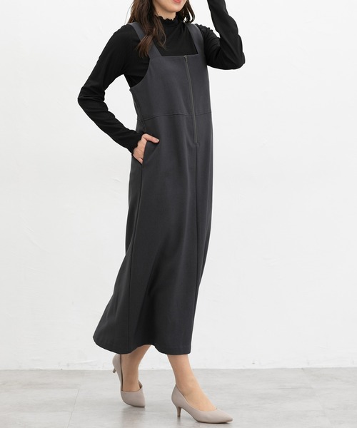 Honeys（ハニーズ）の「ジップ使いジャンスカ（ジャンパースカート・レディース・チャコール/ブラック/グレイッシュベージュ・S/M/L/LL）」の8枚目の写真