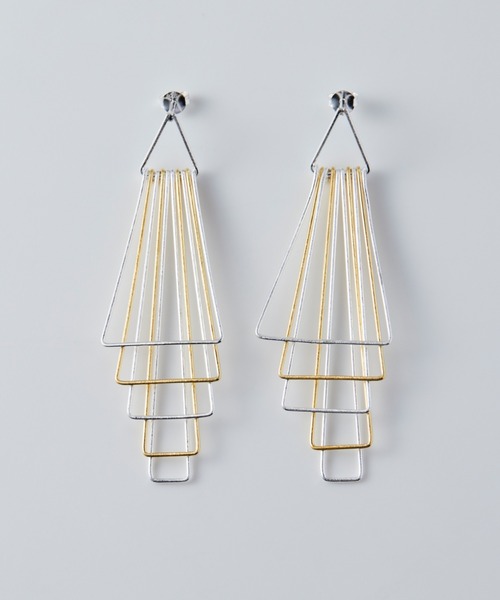 YArKA（ヤーカ）の「【YArKA/ヤーカ】surface processing 5parts layered earring(pierce)[ftdtf9] / 表面加工重ねパーツピアス（ピアス（両耳用）・レディース・ゴールド/その他1/シルバー・FREE）」の6枚目の写真