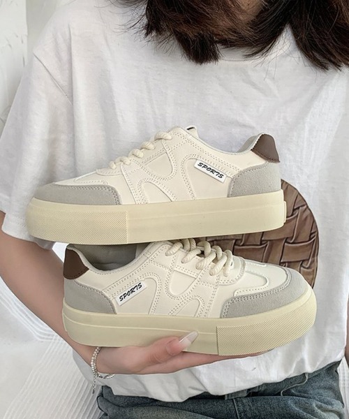 Miniministore（ミニミニストア）の「厚底スニーカー レースアップローカット靴（スニーカー・レディース・ネイビー/グレー・22.5cm/23.0cm/23.5cm/24.0cm/24.5cm）」の6枚目の写真