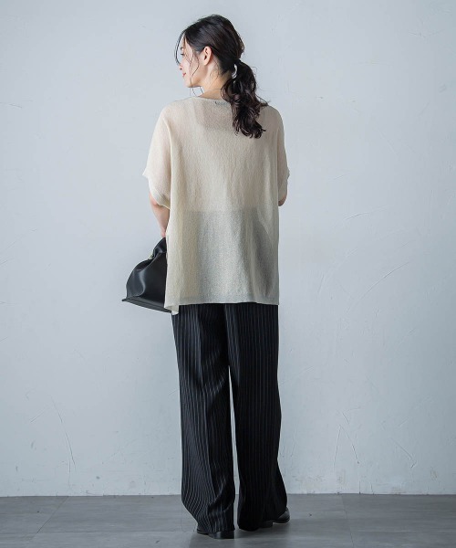 LAUTREAMONT(ロートレアモン)の「【WEB別注】シアーラメニット≪手洗い可能≫(ニット/セーター・レディース・オフホワイト/キャメル/ブラック・11号/9号)」の10枚目の写真