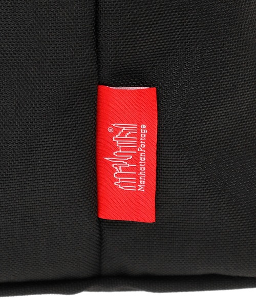 Manhattan Portage（マンハッタンポーテージ）の「NY Messenger Bag JR Back Pocket W/ Divider Magnet（メッセンジャーバッグ・メンズ・ブラック・MEDIUM）」の13枚目の写真
