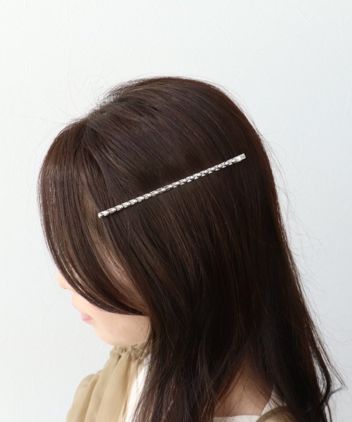 【threetime】ラブキュービックヘアピン threetimes】Love cubic hair pin ヘアピン | 韓国人気