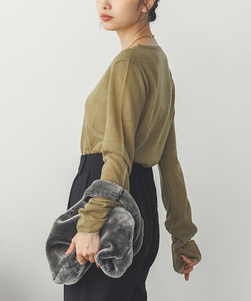 hunch(ハンチ)の「【WEB限定/別注】ラメライン入り ウールミックス シアーニット(ニット/セーター・レディース・ライトベージュ/ブラック/カーキ/アッシュグレー/レッド・FREE)」の17枚目の写真