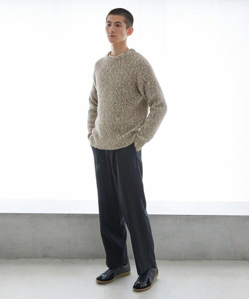 URBAN RESEARCH（アーバンリサーチ）の「MIX SLUB PLAIN STITCH CREW-NECK（ニット/セーター・メンズ・ベージュ系その他/ブラック・MEDIUM/LARGE）」の19枚目の写真