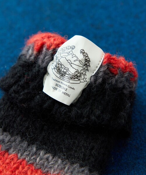 FREAK'S STORE(フリークスストア)の「HAND KNIT LINE GLOVE(手袋・レディース・ネイビー/ブラック/サックスブルー・ONE SIZE)」の6枚目の写真