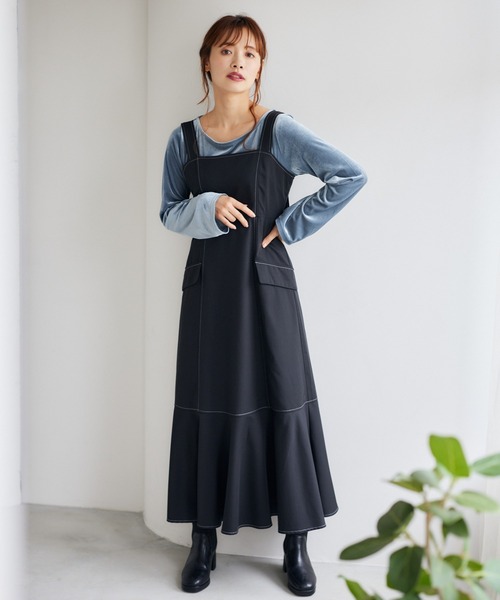 mysty woman（ミスティウーマン）の「フラップポケットジャンスカ　 260053（ジャンパースカート・レディース・ブラック/ライトベージュ/ブラウン・FREE）」の2枚目の写真