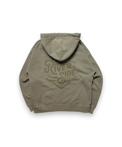 RIVER SIDE CULTURE(リバーサイドカルチャー)の「RIVER SIDE CULTURE/RSCピグメントROGO プルパーカー (M4)(パーカー・メンズ・ベージュ/ネイビー/イエロー/チャコールグレー・MEDIUM/LARGE/X-LARGE)」の18枚目の写真