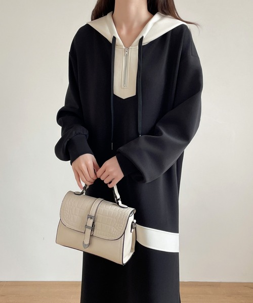 【セール】バイカラーハーフジップ段ボールスウェットパーカーワンピース（ワンピース）｜emi+（エミプラス）