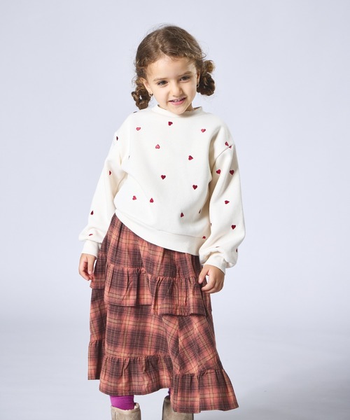 pairmanon(ペアマノン)の「【ぬくふわ】裏起毛 ハート アニマル 総柄 刺繍 トレーナー(スウェット・キッズ・アイボリー/ブラック/グレー/ブルー/ホワイト系その他/レッド系その他/ブラック系その他/ライトピンク・110/130/120/140/100/150/90)」の12枚目の写真