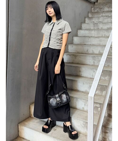 MURUA(ムルーア)の「ダブルポケットベルトバッグ(ハンドバッグ・レディース・ブラック/ブラウン・FREE)」の14枚目の写真