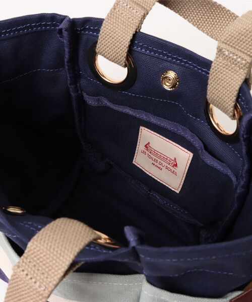 LES TOILES DU SOLEIL(レトワールデュソレイユ)の「bateau tote petit(バトートート プティ)(トートバッグ・レディース・ブラック系/グリーン系/ネイビー系・フリー)」の6枚目の写真