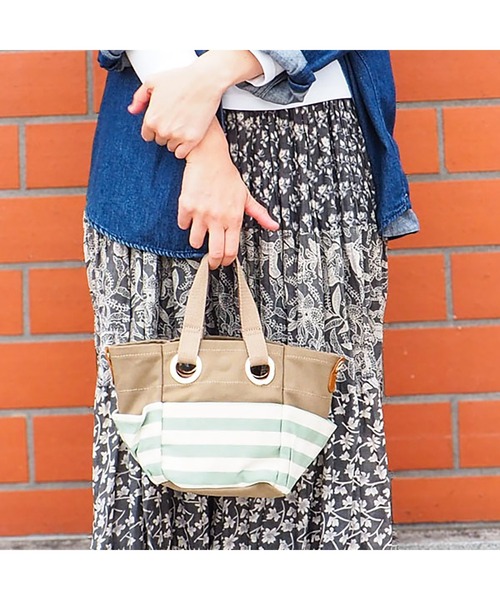 LES TOILES DU SOLEIL(レトワールデュソレイユ)の「bateau tote petit(バトートート プティ)(トートバッグ・レディース・ブラック系/グリーン系/ネイビー系・フリー)」の1枚目の写真