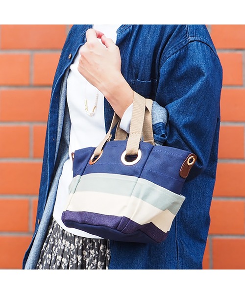 LES TOILES DU SOLEIL(レトワールデュソレイユ)の「bateau tote petit(バトートート プティ)(トートバッグ・レディース・ブラック系/グリーン系/ネイビー系・フリー)」の3枚目の写真