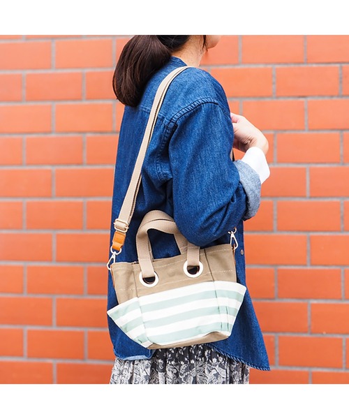 LES TOILES DU SOLEIL(レトワールデュソレイユ)の「bateau tote petit(バトートート プティ)(トートバッグ・レディース・ブラック系/グリーン系/ネイビー系・フリー)」の14枚目の写真