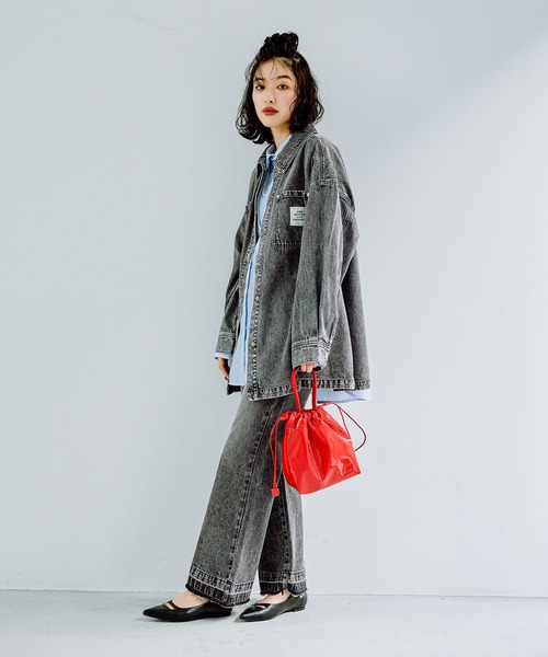 LEPSIM(レプシィム)の「フレアデニム 242519(デニムパンツ・レディース・ネイビー/ブルー/ブラック・MEDIUM/LARGE)」の17枚目の写真