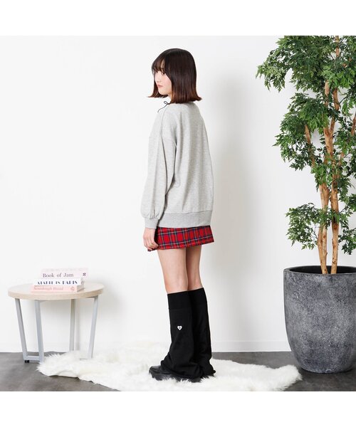 algy(アルジー)の「ロゴシシュウレッグカバー(レッグウォーマー・キッズ・ブラック/オフホワイト・FREE)」の19枚目の写真